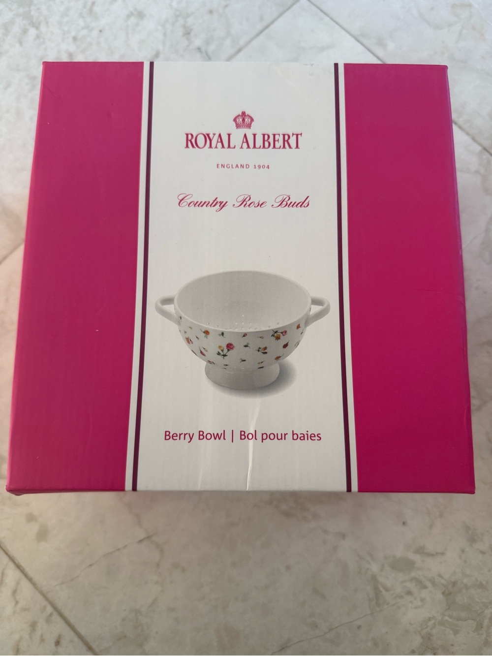 Royal Albert Country Rose Buds Pink & White Berry Bowl Footed Strainer (New)